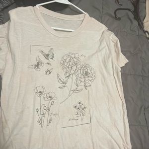 American eagle shirt w flowers, oversized t-shirt